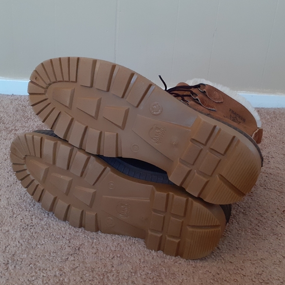 Sorel Tracker Kaufman Winter Boots 9 - Picture 7 of 8